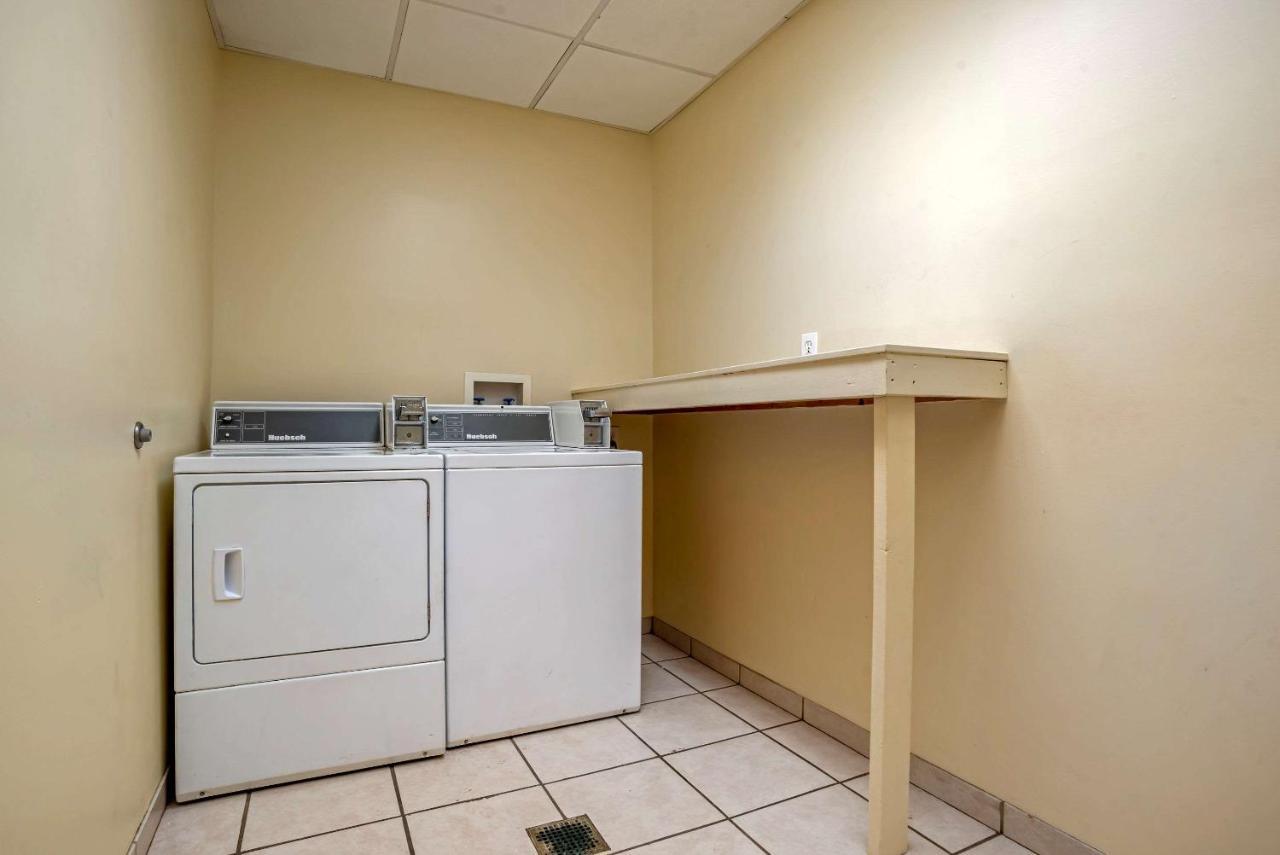 Comfort Suites Oxford I-20 Exit 188 Bagian luar foto