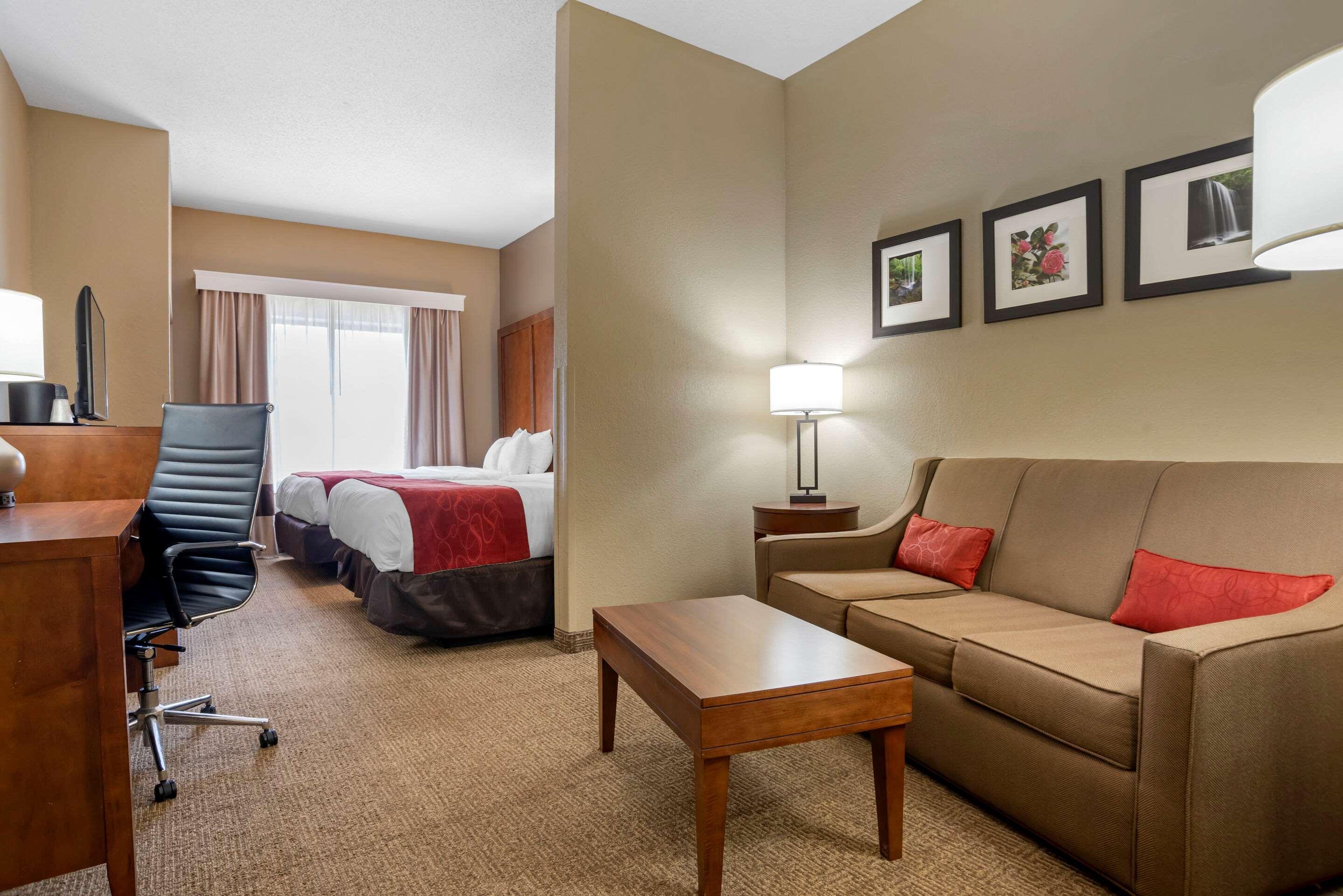 Comfort Suites Oxford I-20 Exit 188 Bagian luar foto