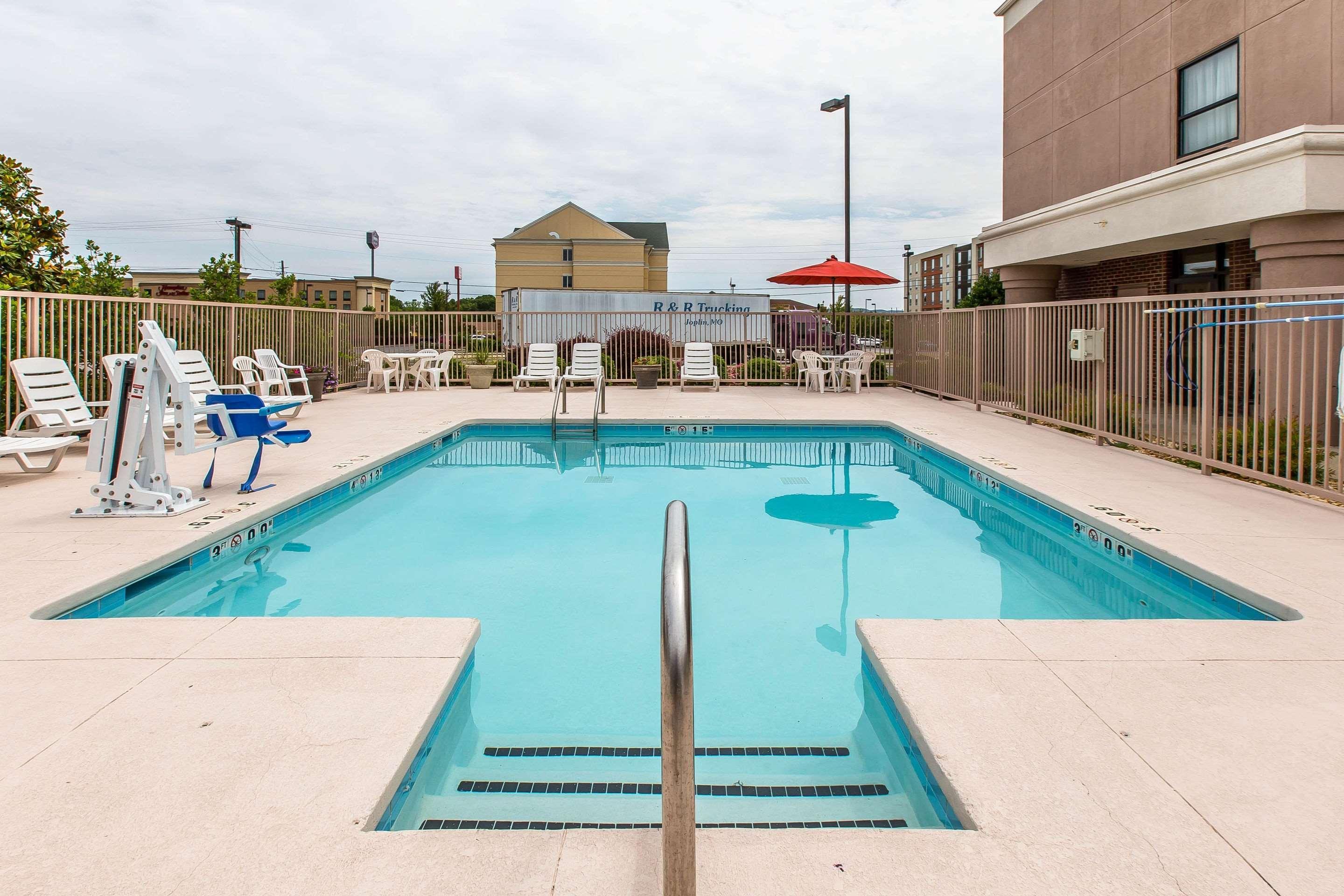 Comfort Suites Oxford I-20 Exit 188 Bagian luar foto