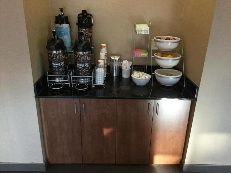 Comfort Suites Oxford I-20 Exit 188 Bagian luar foto